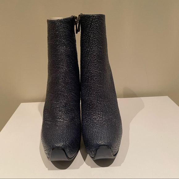 ACNE Studios Blue Leather Araceli Ankle Boots EU 37 - Picture 1 of 8